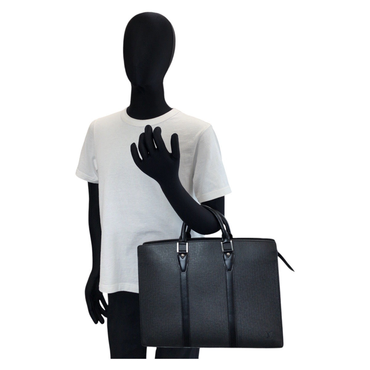 15612
LOUIS VUITTON ルイヴィトン タイガ ポルトドキュマン ロザン アルドワーズ ブラック 黒 シルバー金具 レザー M30052 ビジネスバッグ ブリーフケース  メンズ ABP46