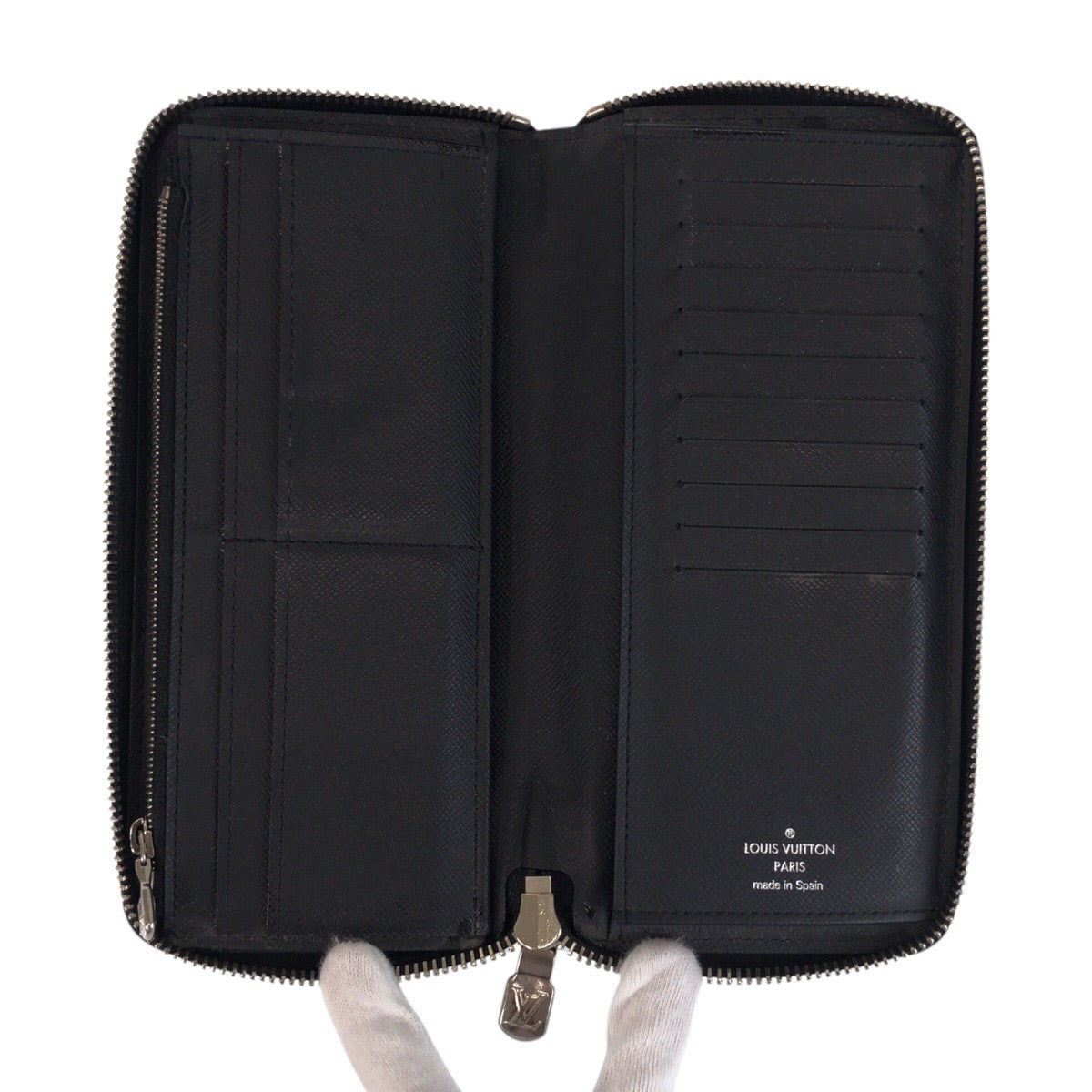 15631
LOUIS VUITTON ルイヴィトン タイガ ジッピーウォレット ヴェルティカル ブラック 黒 シルバー金具 レザー M30317 長財布 ロングウォレット  メンズ