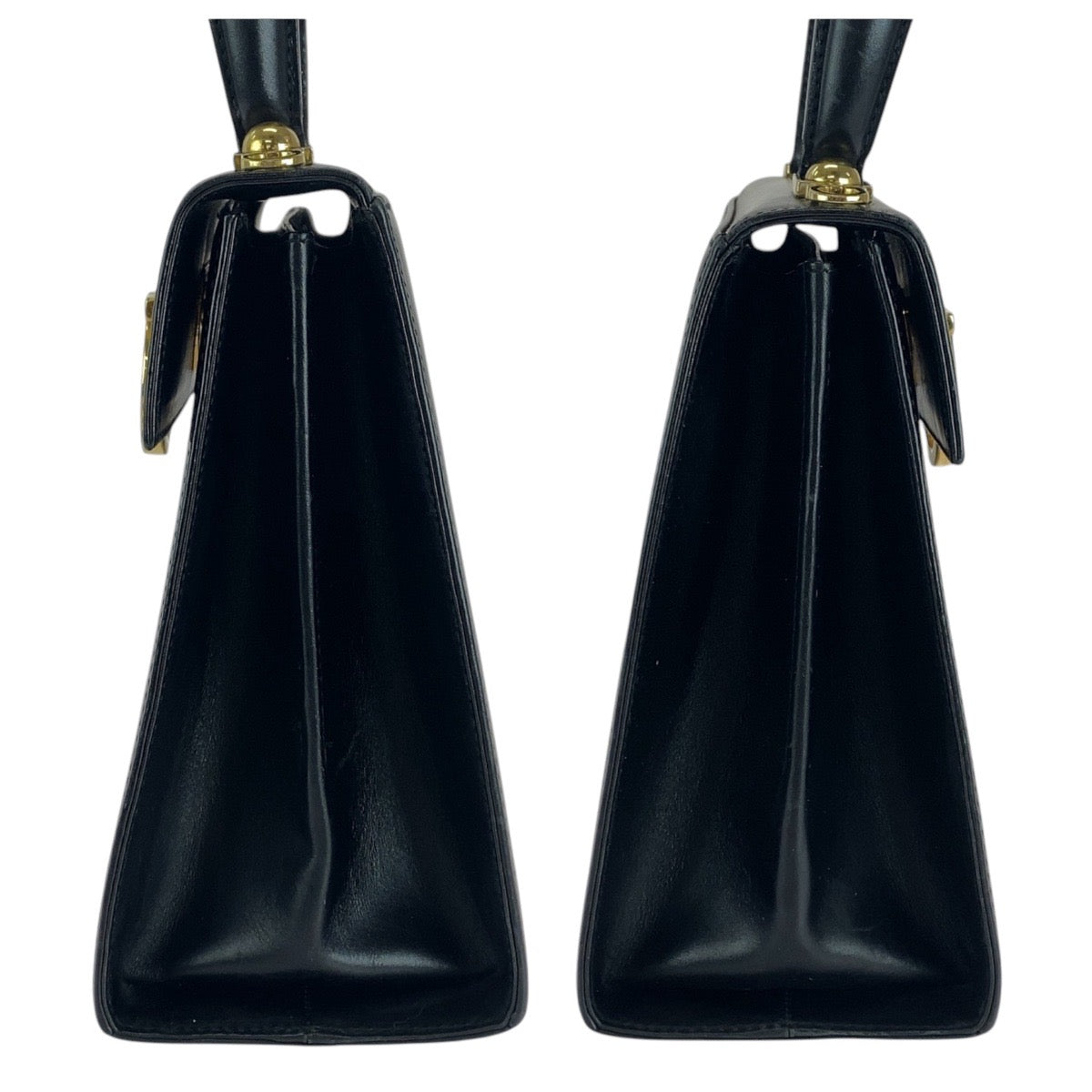 15646
Salvatore Ferragamo サルヴァトーレフェラガモ ガンチーニ ブラック 黒 ゴールド金具 レザー ハンドバッグ  レディース