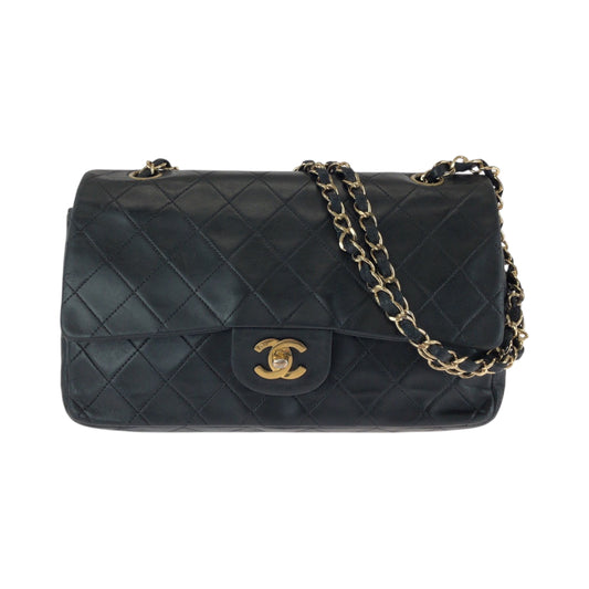 15731
CHANEL シャネル マトラッセ ダブルフラップ ココマーク ターンロック ブラック 黒 ゴールド金具 ラムスキン チェーンショルダーバッグ  レディース AB270
