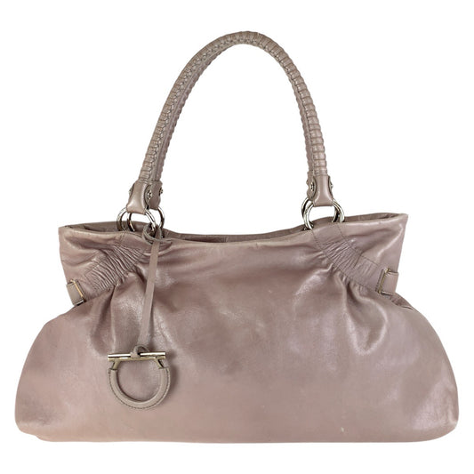 15788
Salvatore Ferragamo サルヴァトーレフェラガモ ガンチーニ ピンク シルバー金具 レザー トートバッグ ショルダーバッグ  レディース