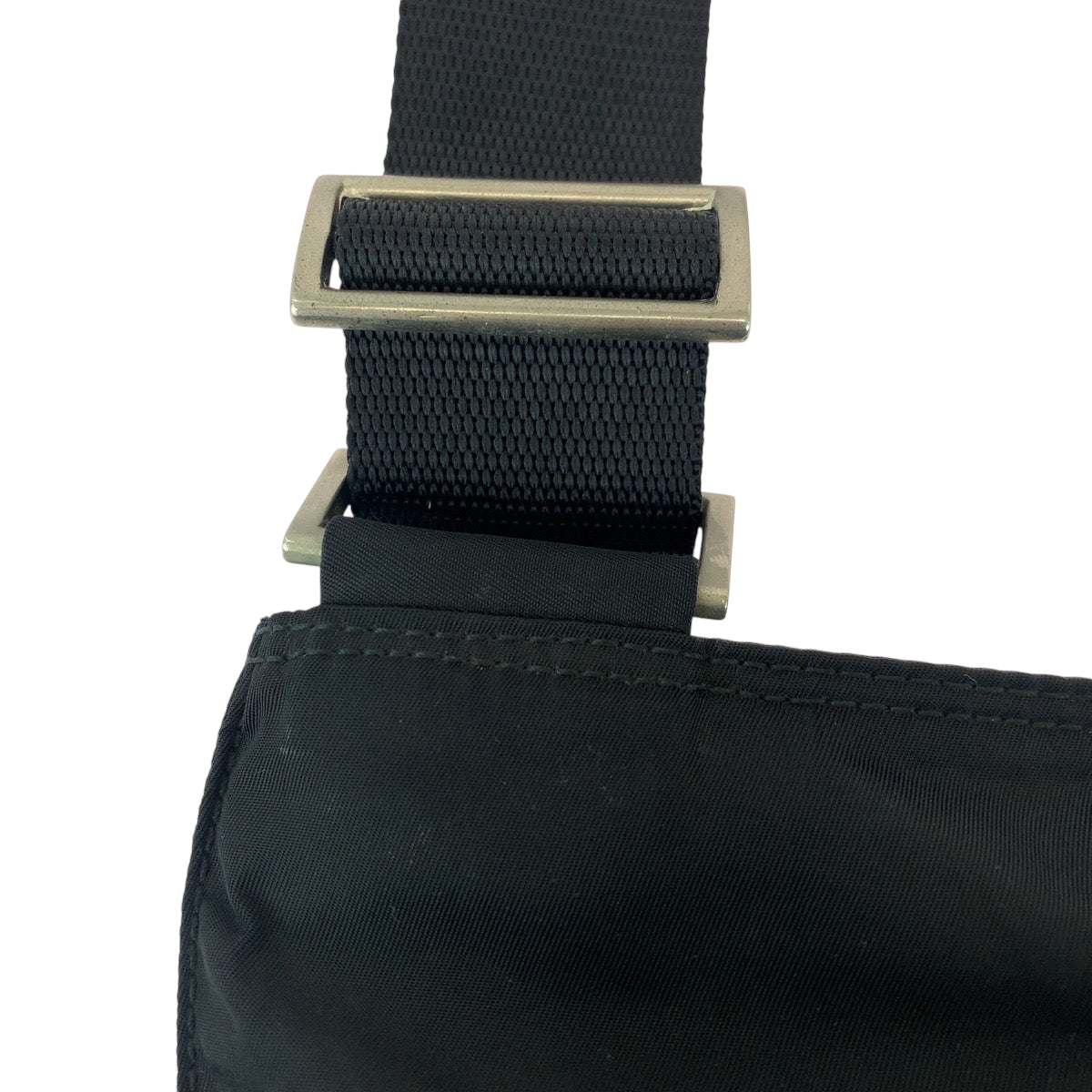 15860
PRADA プラダ テスート 三角ロゴプレート ブラック シルバー金具 ナイロン VA0053 ショルダーバッグ メッセンジャーバッグ  メンズ ABP32