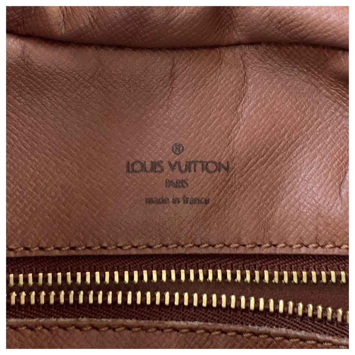 15884
LOUIS VUITTON ルイヴィトン モノグラム ブローニュ 35 ブラウン ゴールド金具 PVC / レザー M51260 ショルダーバッグ  レディース AB66