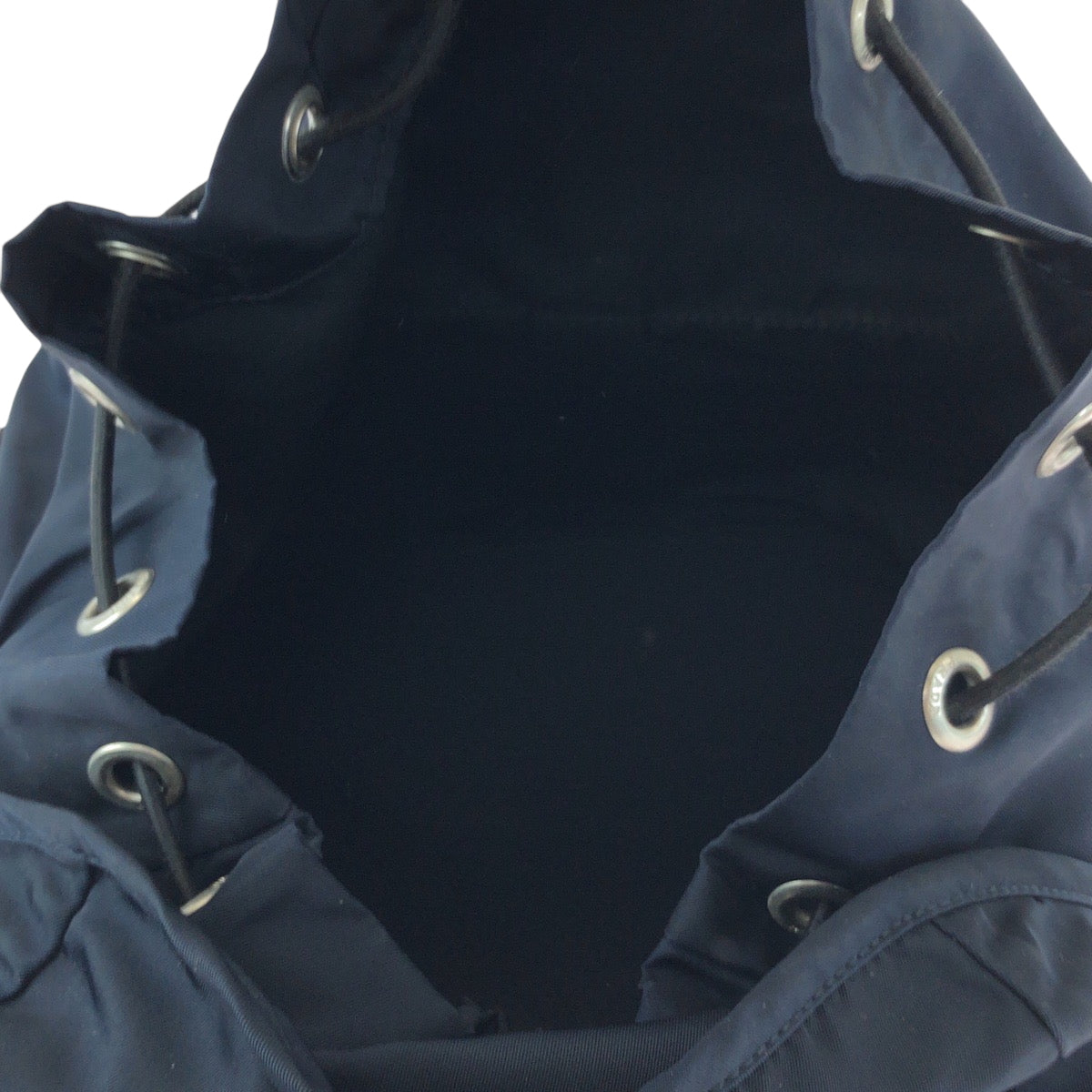 15891
PRADA プラダ テスート 三角ロゴプレート ネイビー シルバー金具 ナイロン リュックサック バックパック  レディース ABP40