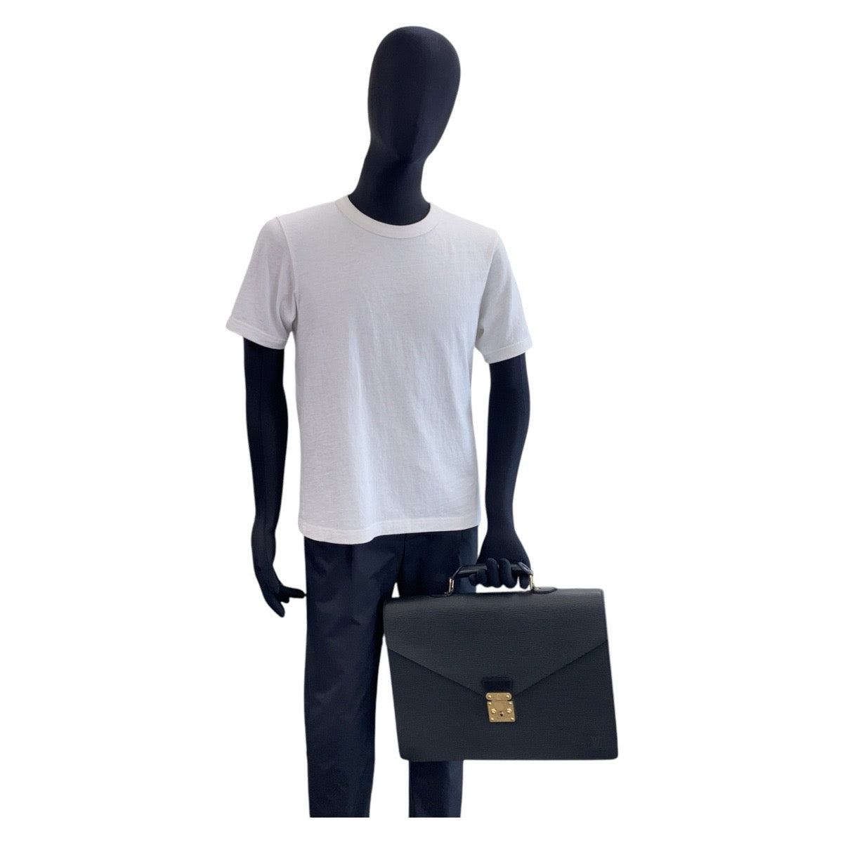 15915
LOUIS VUITTON ルイヴィトン エピ セルヴィエットコンセイエ ブラック 黒 ゴールド金具 レザー M54422 ビジネスバッグ ブリーフケース  メンズ ABP46