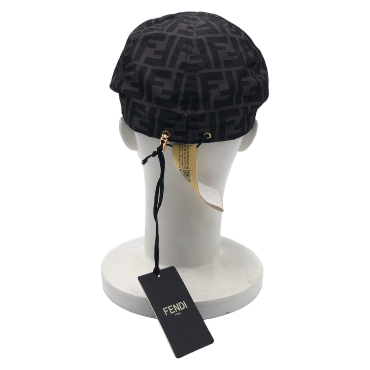 15924
FENDI フェンディ ズッカ柄 ブラック 黒 ナイロン FXQ825 キャップ キャップカバー 男女兼用  レディース