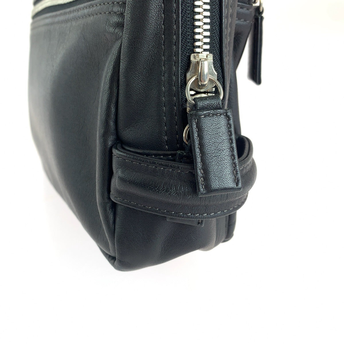15931
PORTER ポーター ブラック 黒 シルバー金具 レザー セカンドバッグ クラッチバッグ  メンズ