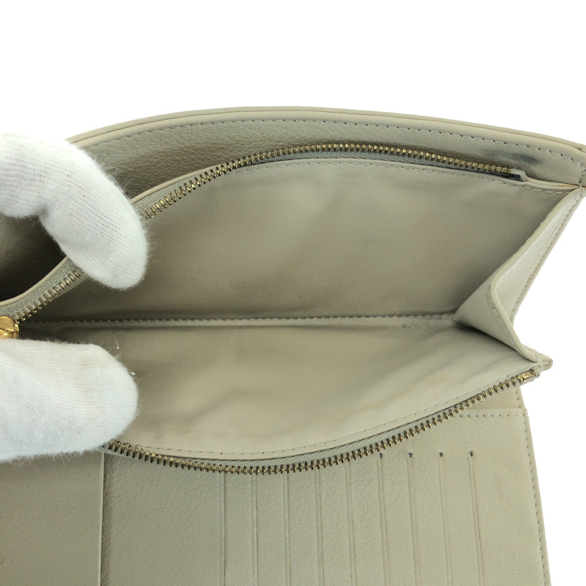 15938
LOUIS VUITTON ルイヴィトン モノグラム マヒナ ポルトフォイユ アメリア アイボリー ゴールド金具 レザー M58132 長財布 ロングウォレット  レディース