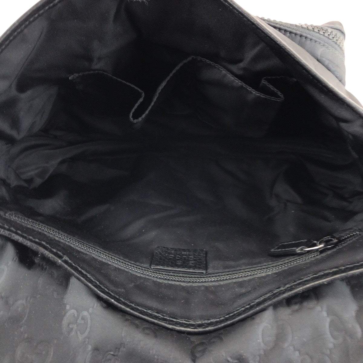 15944
GUCCI グッチ ブラック 黒 シルバー金具 ナイロン / レザー 510335 ショルダーバッグ ポシェット 男女兼用  メンズ ABP46