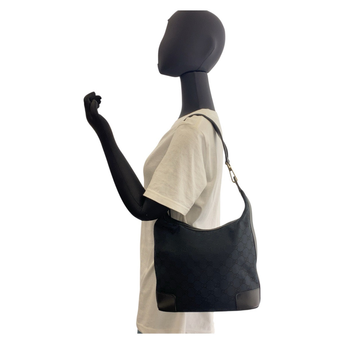15969
GUCCI グッチ ブラック 黒 ゴールド金具 GGキャンバス / レザー 001 4204 ショルダーバッグ  レディース ABP32