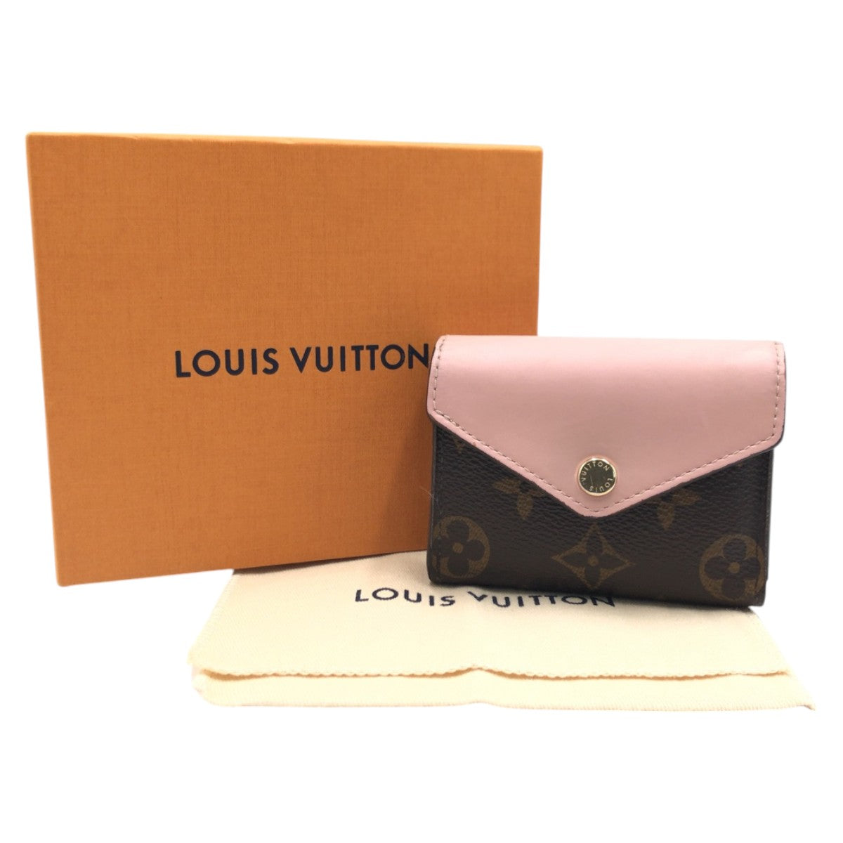 16029
LOUIS VUITTON ルイヴィトン モノグラム ポルトフォイユ ゾエ ブラウン ピンク ローズバレリーヌ PVC M62933 三つ折り財布 折り財布 コンパクトウォレット  レディース