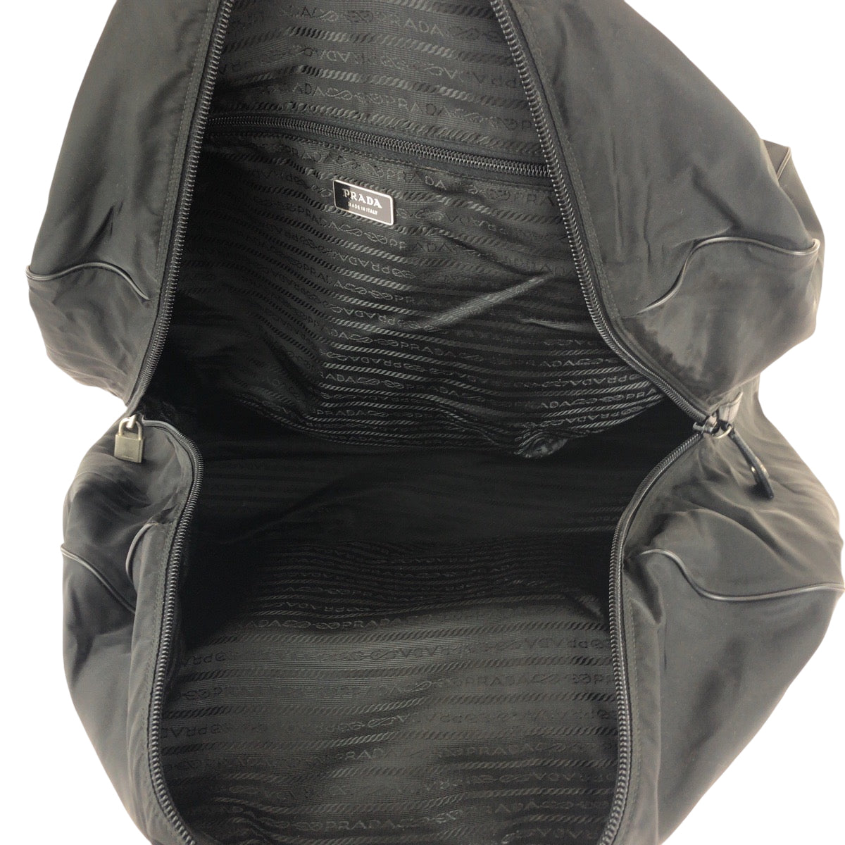 16045
PRADA プラダ テスート 三角ロゴプレート ブラック 黒 シルバー金具 ナイロン ボストンバッグ ハンドバッグ  レディース AB46