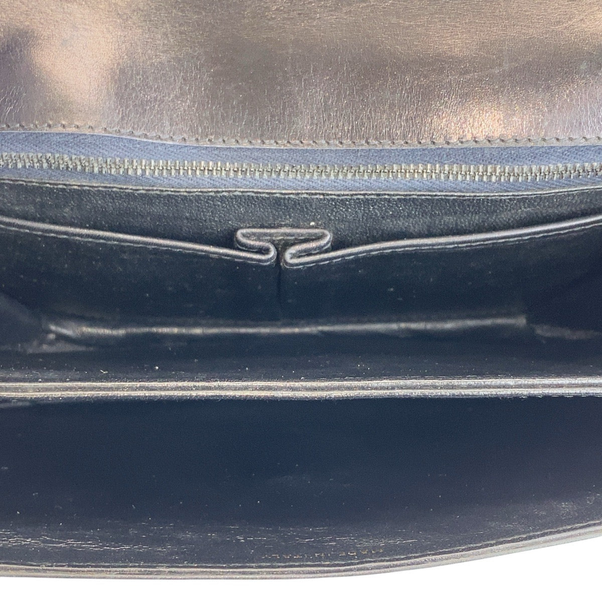 16068
CELINE セリーヌ ヴィンテージ ブラック 黒 ゴールド金具 レザー ショルダーバッグ ポシェット  レディース