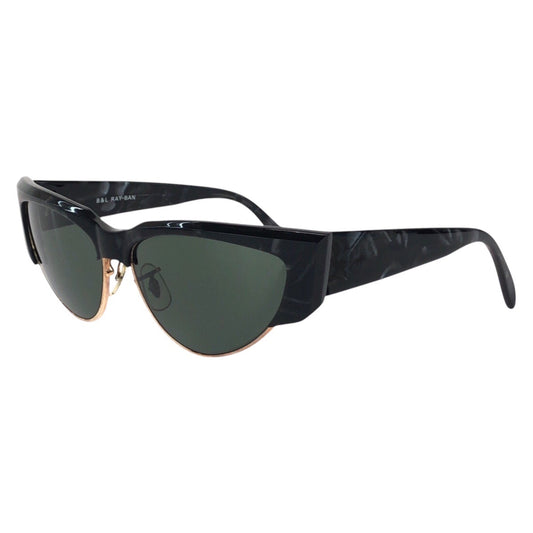 16148
Ray-Ban レイバン ヴィンテージ B&L RAY-BAN ブラック 黒 ゴールド金具 プラスチック / ガラス ONYX W1297 サングラス フォックス  メンズ