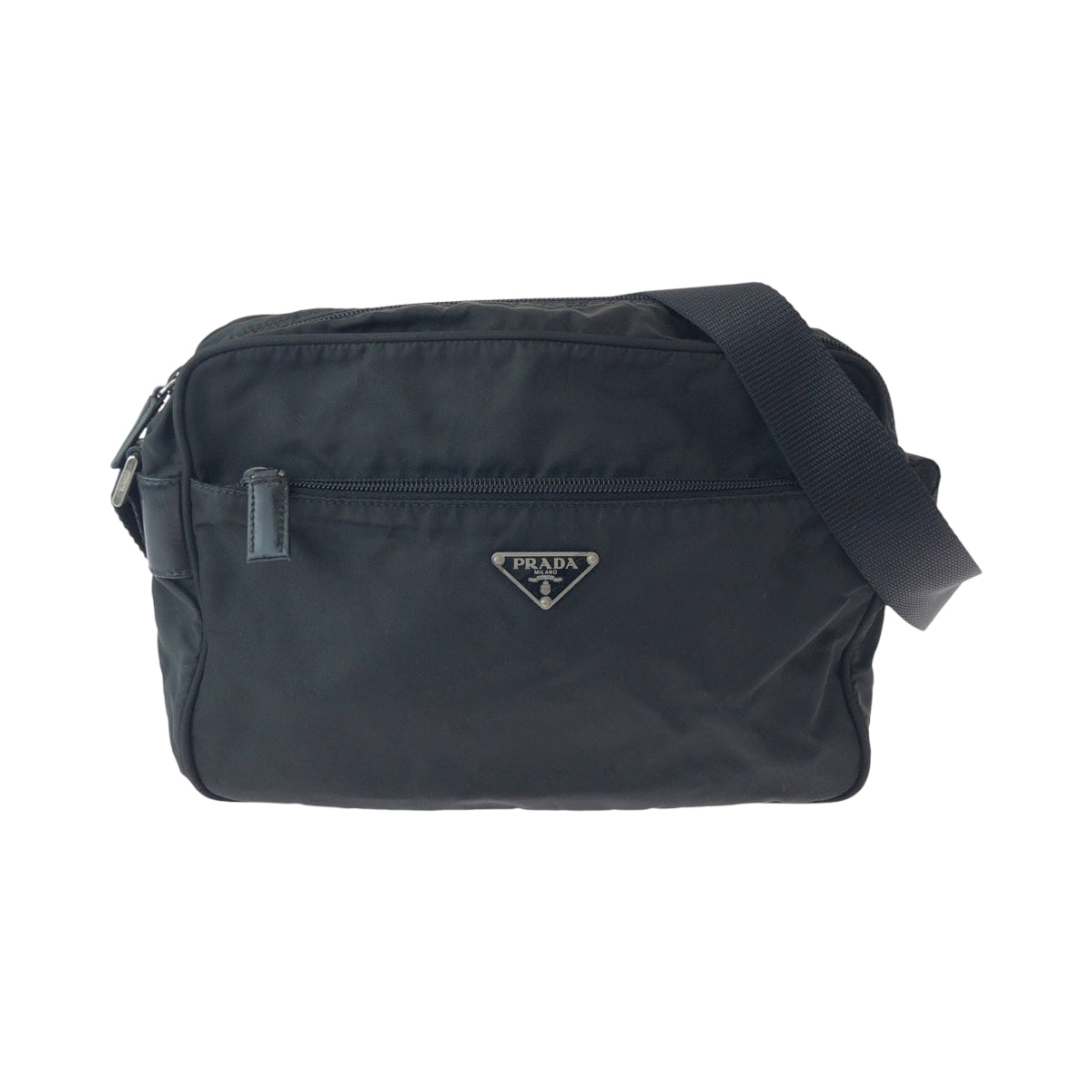 16172
PRADA プラダ テスート 三角ロゴプレート ブラック 黒 シルバー金具 ナイロン ショルダーバッグ ポシェット  レディース ABP33