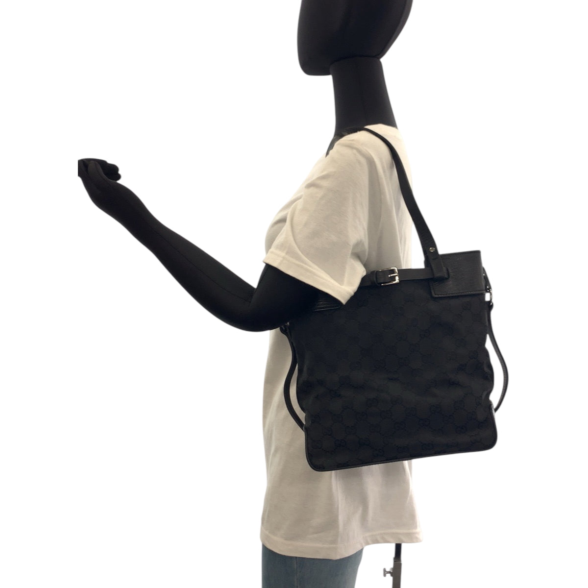 16173
GUCCI グッチ ブラック 黒 シルバー金具 GGキャンバス 107757 トートバッグ ショルダーバッグ  レディース AB29