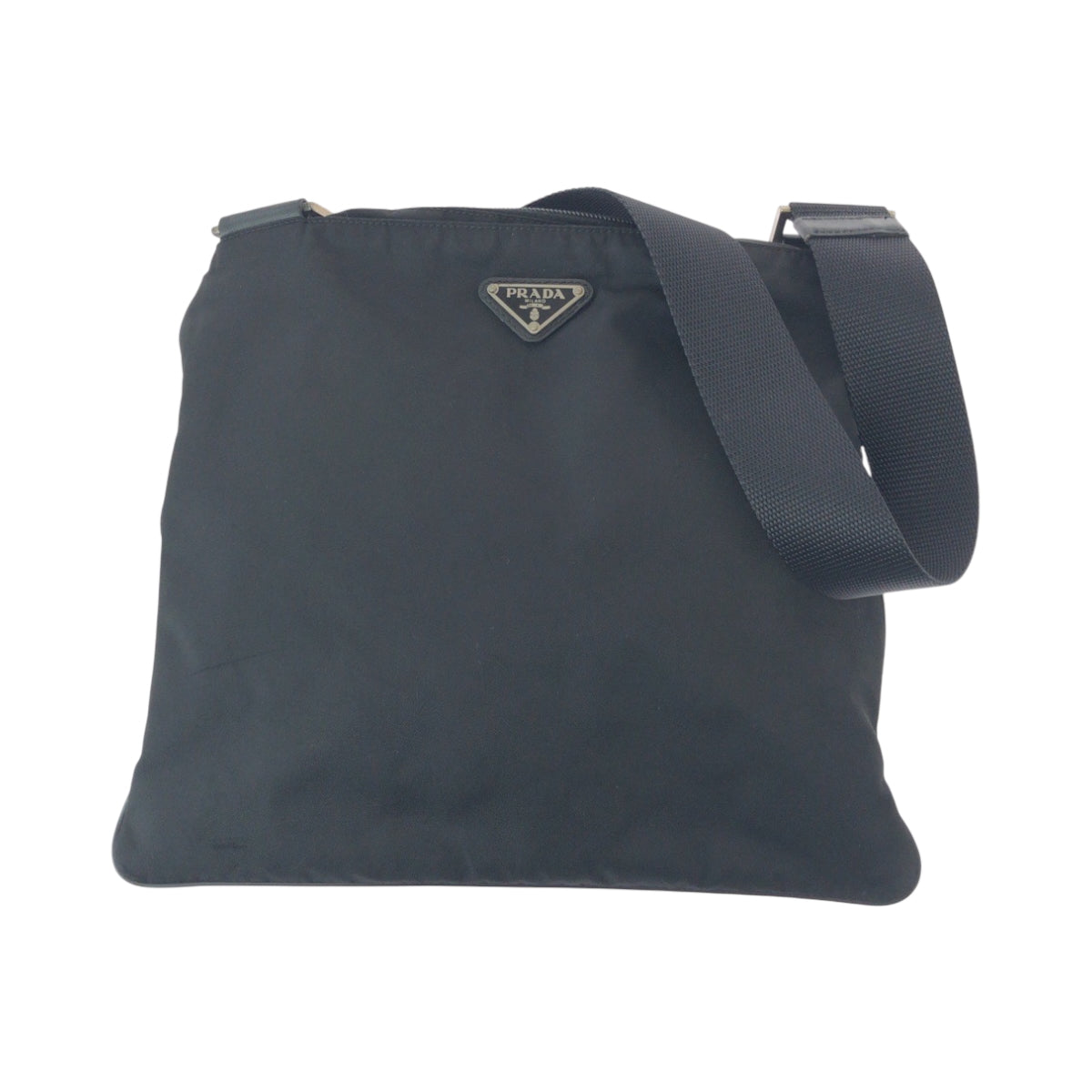 16180
PRADA プラダ テスート 三角ロゴプレート ブラック 黒 シルバー金具 ナイロン ショルダーバッグ ポシェット  レディース ABP38