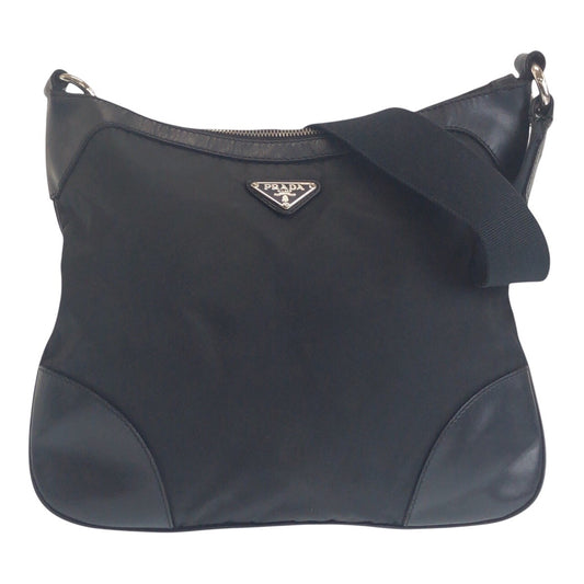 16184
PRADA プラダ テスート 三角ロゴプレート ブラック 黒 シルバー金具 ナイロン ショルダーバッグ メッセンジャーバッグ  レディース AB30