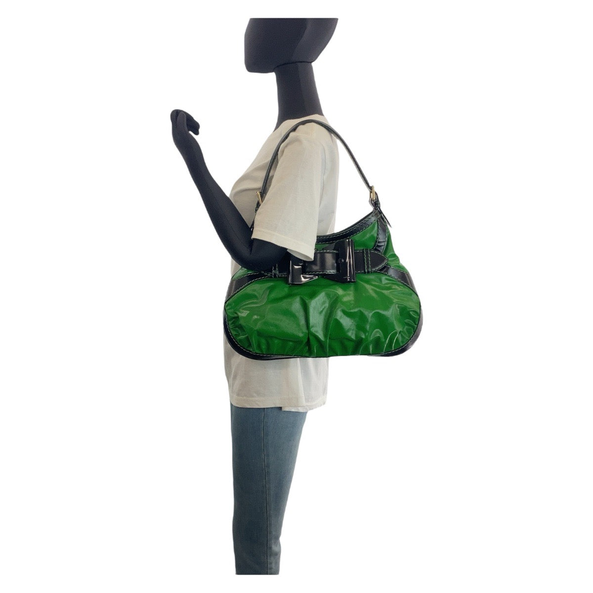 16215
GUCCI グッチ グリーン ブラック ゴールド金具 ナイロン / レザー 189885 ショルダーバッグ ホーボー レディース AB56