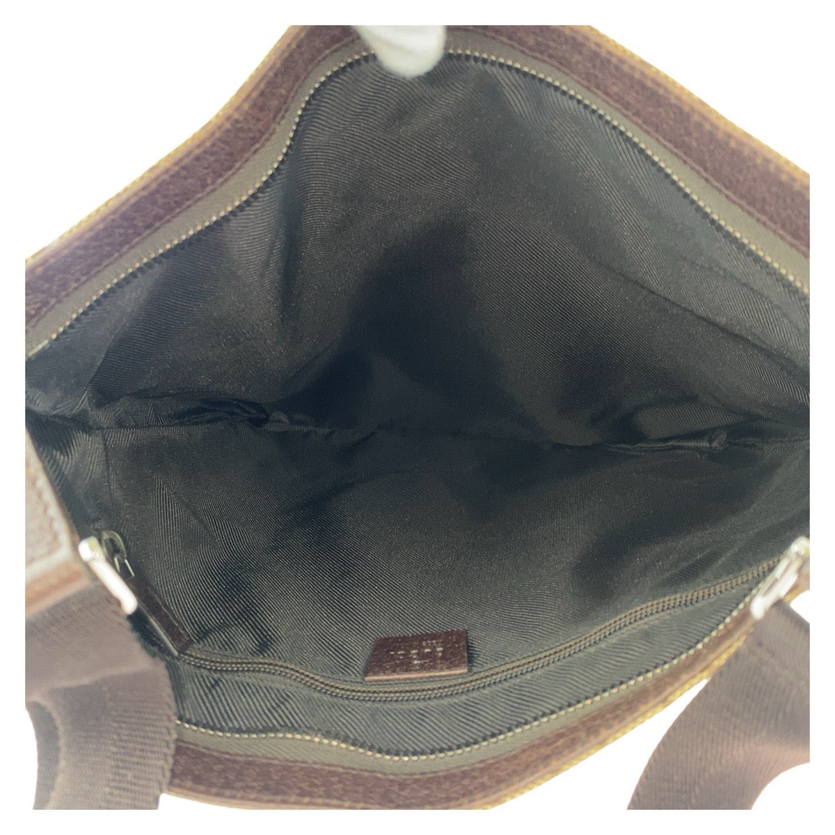 16223
GUCCI グッチ ベージュ ブラウン GGキャンバス / レザー 122791 ショルダーバッグ メッセンジャーバッグ  レディース ABP35