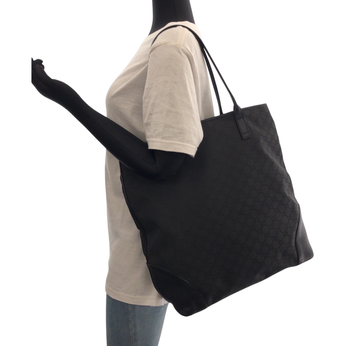 16239
GUCCI グッチ ブラック 黒 ゴールド金具 ナイロン 263345 トートバッグ ハンドバッグ  レディース ABP52