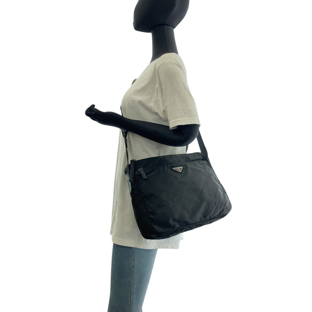 16287
PRADA プラダ テスート 三角ロゴプレート ブラック 黒 シルバー金具 ナイロン ショルダーバッグ ポシェット  レディース