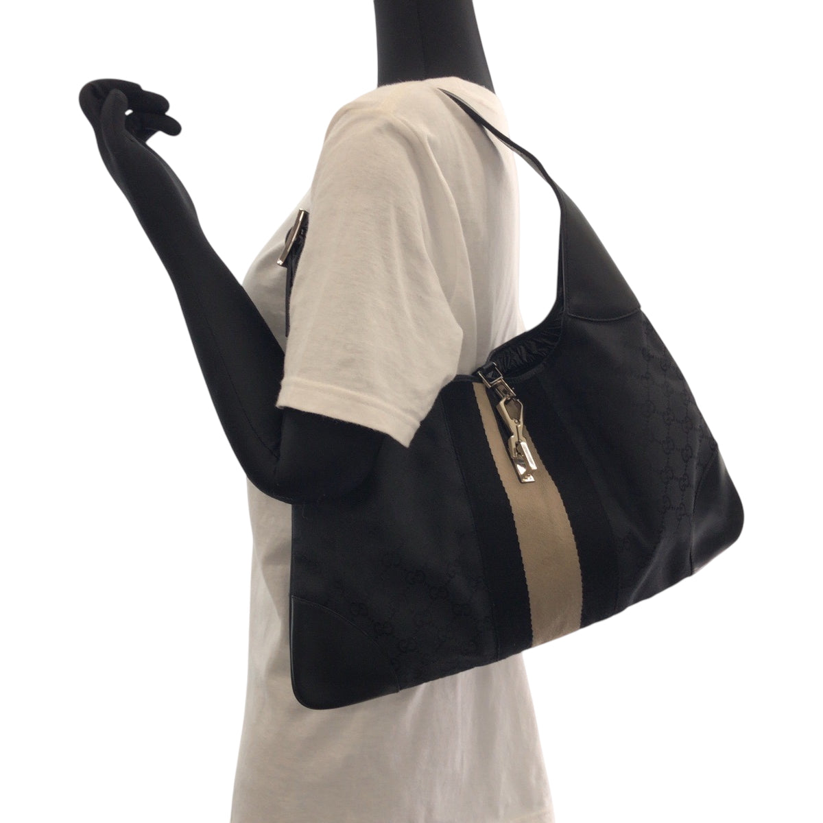16288
GUCCI グッチ ジャッキー ブラック 黒 ベージュ シルバー金具 GGキャンバス 001 4075 ショルダーバッグ ハンドバッグ  レディース ABP33