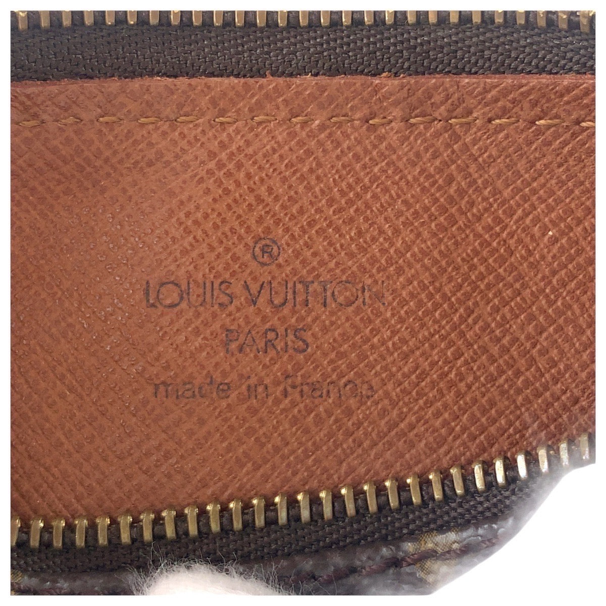 16362
LOUIS VUITTON ルイヴィトン モノグラム パピヨン ポーチのみ ブラウン ゴールド金具 PVC / レザー M51365 ポーチ アクセサリーポーチ  レディース