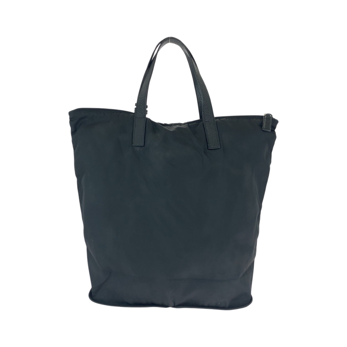 16369
PRADA プラダ パッカブル ブラック 黒 シルバー金具 ナイロン 折り畳み トートバッグ エコバッグ  レディース