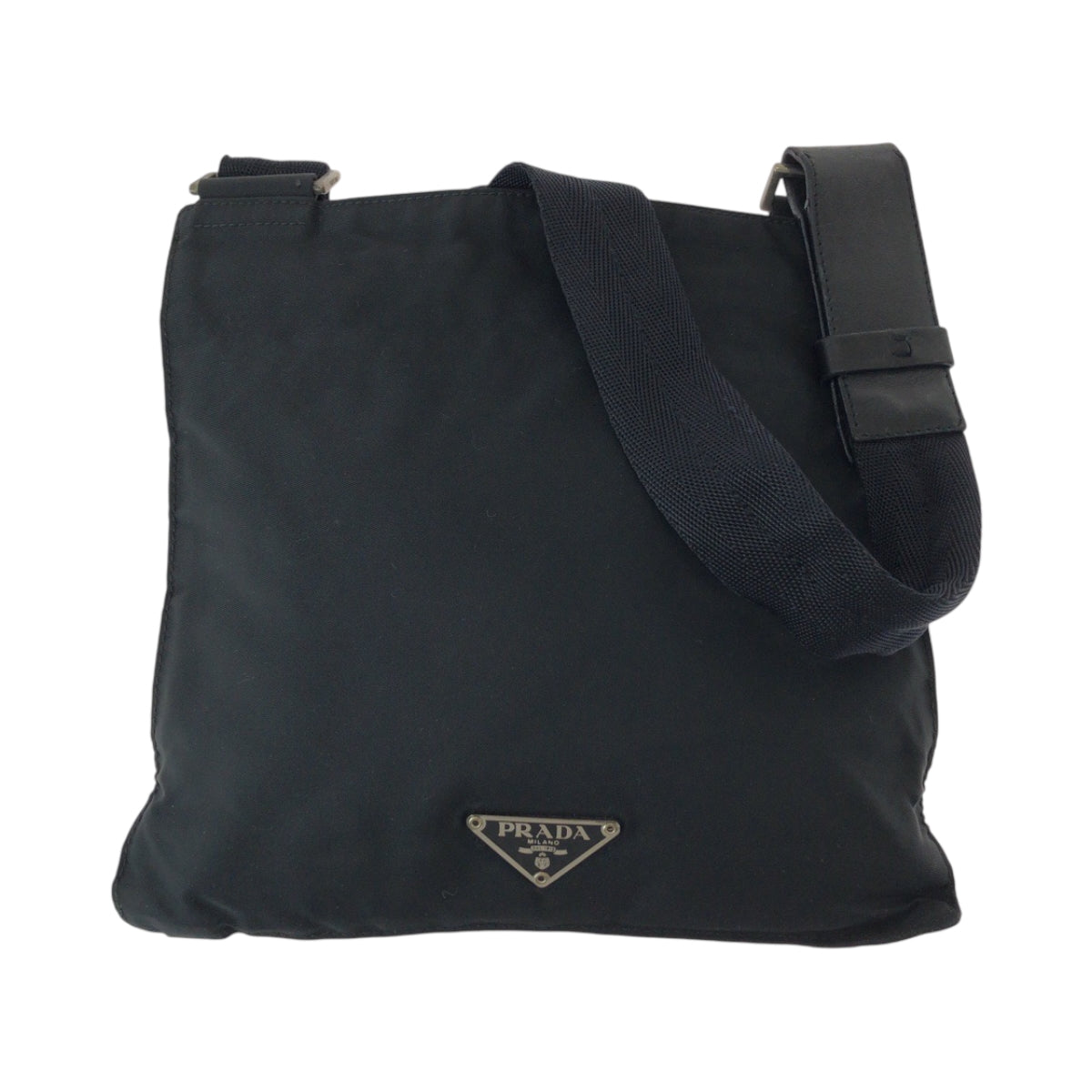 16370
PRADA プラダ テスート 三角ロゴプレート ブラック 黒 シルバー金具 ナイロン ショルダーバッグ サコッシュ  メンズ AB24