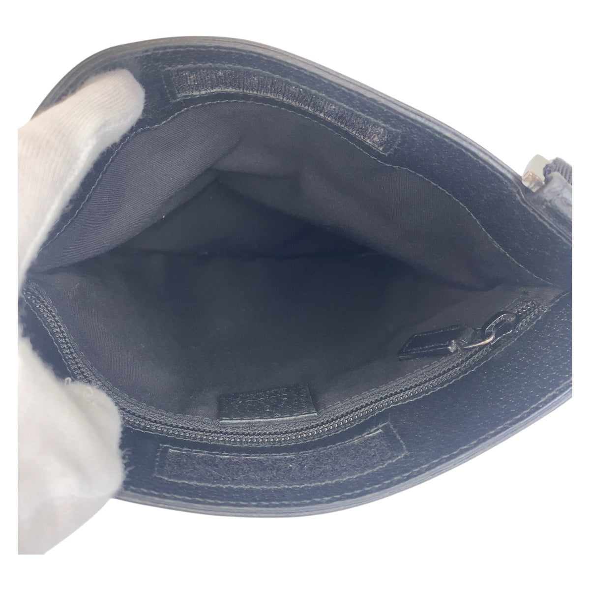 16373
GUCCI グッチ ブラック 黒  GGキャンバス / レザー 27639 ショルダーバッグ ポシェット  レディース ABP35