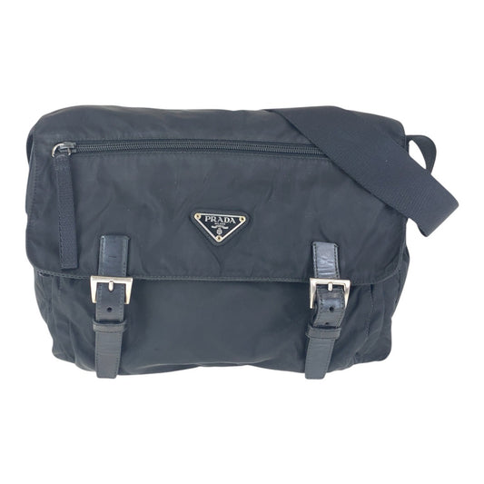 16399
PRADA プラダ テスート 三角ロゴプレート ブラック 黒 シルバー金具 ナイロン 31 斜め掛け ショルダーバッグ 男女兼用  レディース AB39