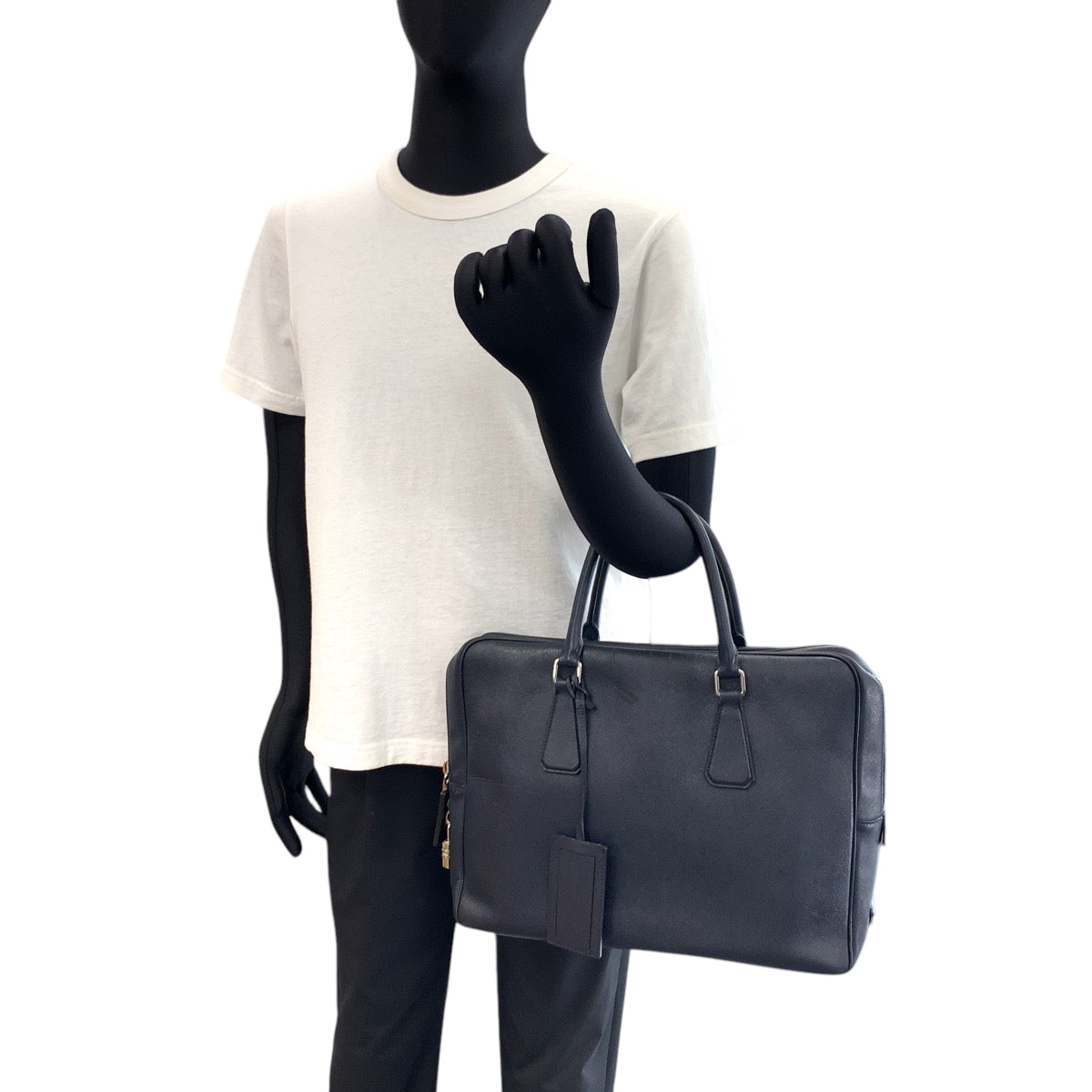 16446
PRADA プラダ サフィアーノ 三角ロゴプレート ネイビー シルバー金具 レザー ビジネスバッグ ハンドバッグ  メンズ