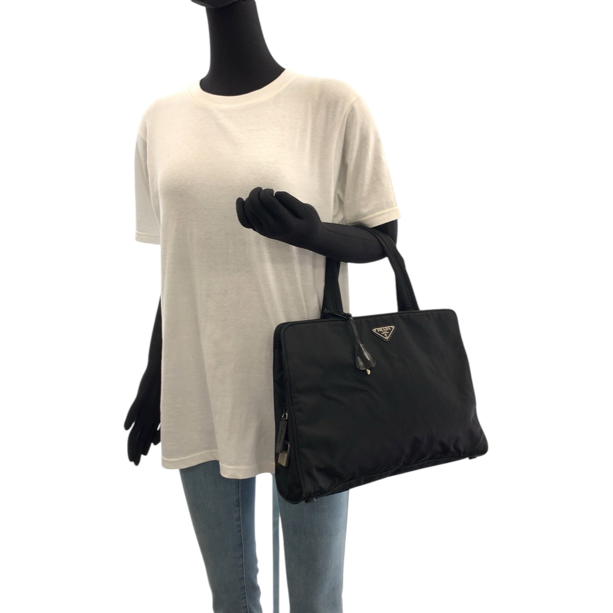 16458
PRADA プラダ テスート 三角ロゴプレート ブラック 黒 シルバー金具 ナイロン B8496 ハンドバッグ トートバッグ  レディース AB22