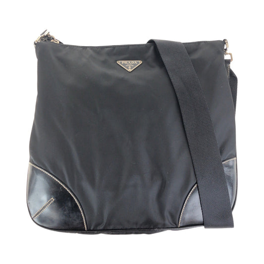16465
PRADA プラダ テスート 三角ロゴプレート ブラック 黒 シルバー金具 ナイロン / レザー ショルダーバッグ ポシェット  レディース ABP35