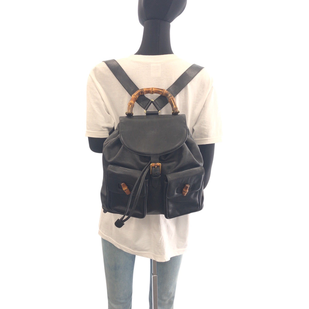 16471
GUCCI グッチ ヴィンテージ バンブー ブラック 黒 ゴールド金具 レザー 006 2040 0016 バックパック リュックサック レディース AB40