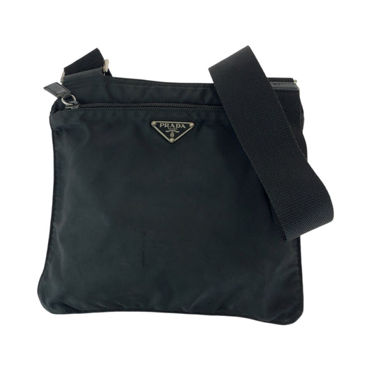 16481
PRADA プラダ テスート 三角ロゴプレート ブラック 黒 シルバー金具 ナイロン ショルダーバッグ サコッシュ  メンズ