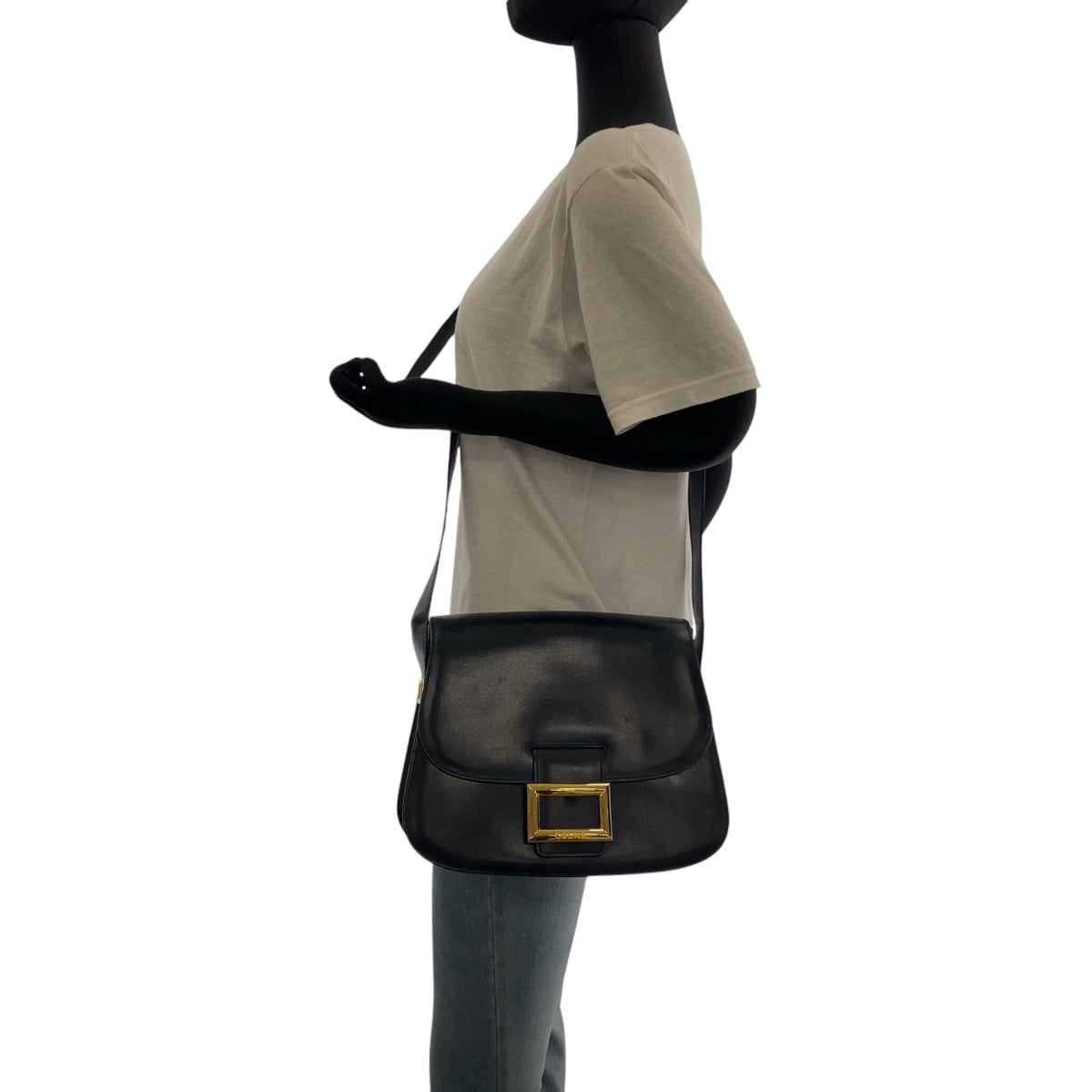 16489
CELINE セリーヌ ヴィンテージ ブラック 黒 ゴールド金具 レザー ショルダーバッグ ポシェット  レディース ABP48