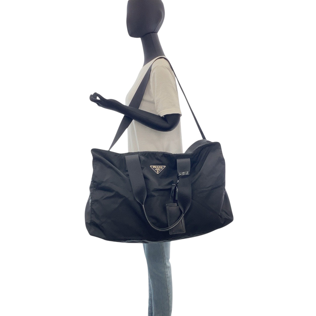 16536
PRADA プラダ テスート 三角ロゴプレート ブラック 黒 シルバー金具 ナイロン ボストンバッグ ショルダーバッグ 男女兼用  レディース AB43