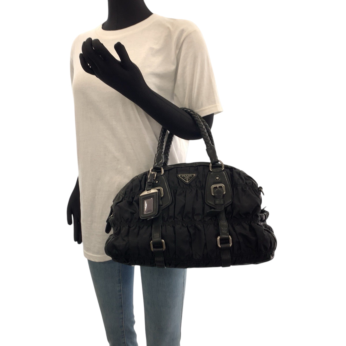 16545
PRADA プラダ テスート 三角ロゴプレート ブラック 黒 シルバー金具 ナイロン ハンドバッグ ショルダーバッグ  レディース ABP42