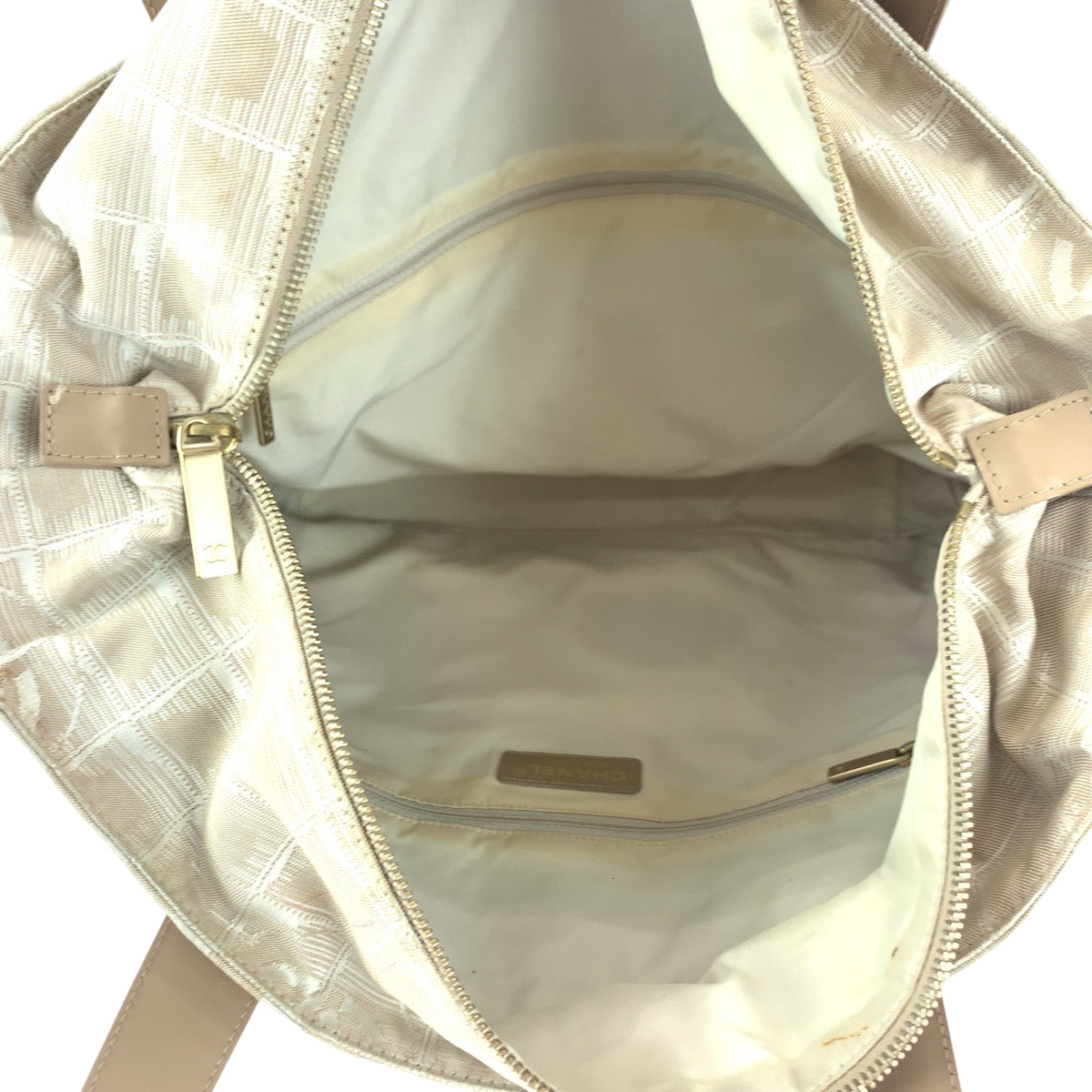 16551
CHANEL シャネル ニュートラベルラインGM ココマーク ピンクベージュ ゴールド金具 ナイロン トートバッグ ショルダーバッグ  レディース AB29