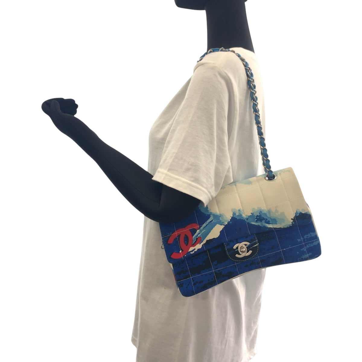 16552
CHANEL シャネル ヴィンテージ 2002 サーフライン チョコバー ココマーク ターンロック ブルー ホワイト マルチカラー シルバー金具 キャンバス チェーンショルダーバッグ レディース AB650