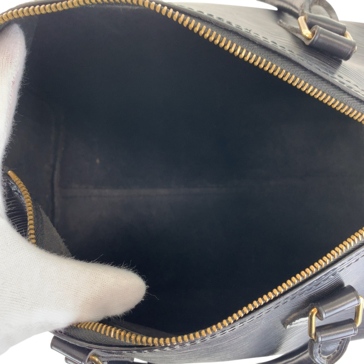 16636
LOUIS VUITTON ルイヴィトン エピ スピーディ 30 ノワール ブラック 黒 ゴールド金具 レザー M59022 ハンドバッグ ミニボストンバッグ  レディース AB41