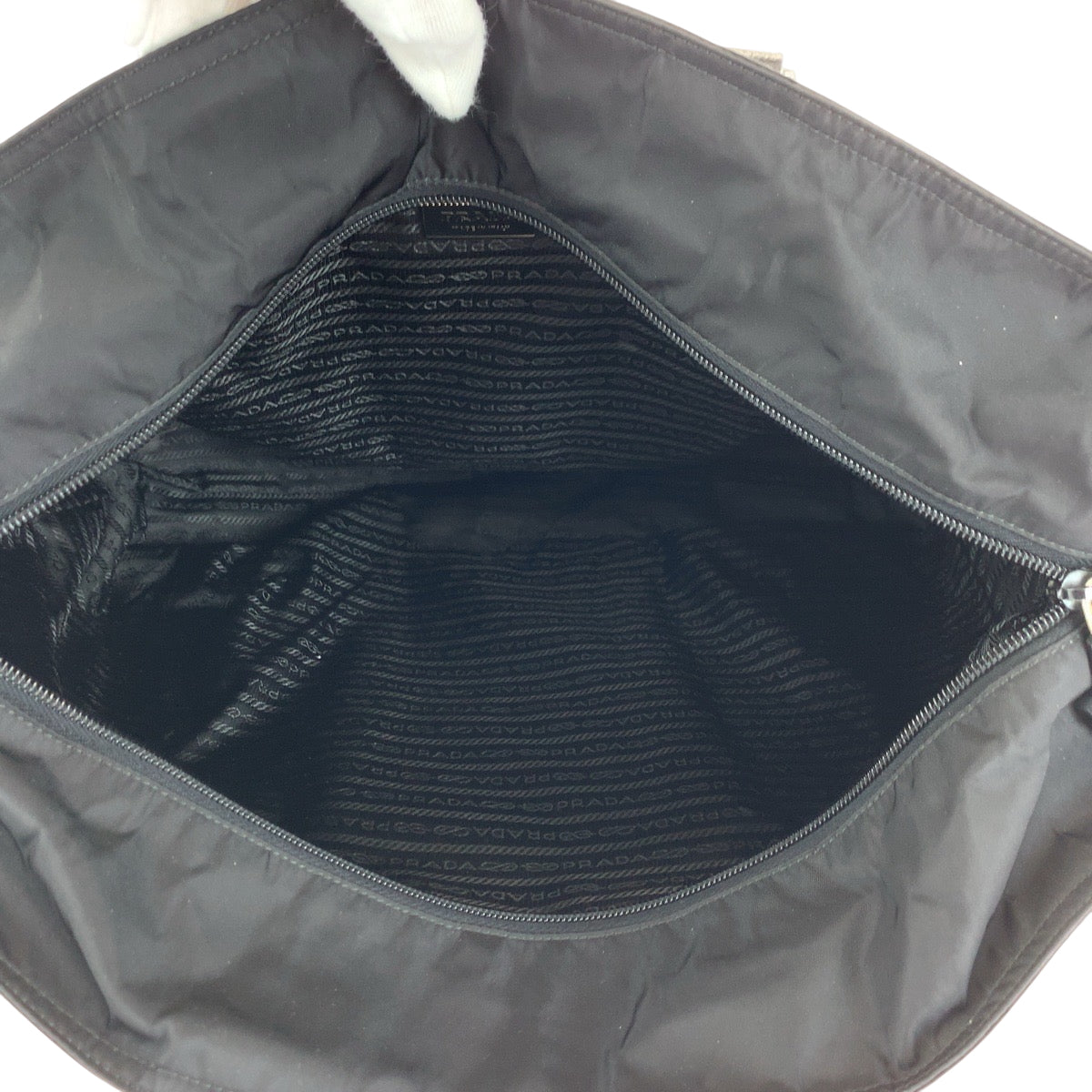 16640
PRADA プラダ テスート 三角ロゴプレート ブラック 黒 シルバー金具 ナイロン VA0523 ハンドバッグ トートバッグ ビジネスバッグ  メンズ A48