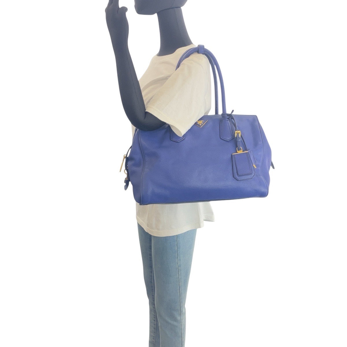 16688
PRADA プラダ ヴィッテログレイン 三角ロゴプレート ブルー ゴールド金具 レザー ハンドバッグ ショルダーバッグ 2way レディース ABP68
