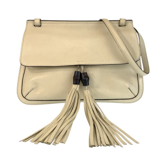 16692
GUCCI グッチ バンブー デイリーフラップ アイボリー シルバー金具 レザー 370826 ショルダーバッグ メッセンジャーバッグ レディース ABP50