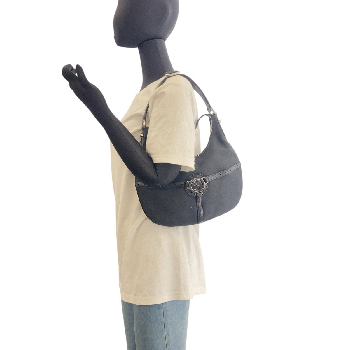 16700
GUCCI グッチ インターロッキング ブラック 黒 シルバー金具 キャンバス / レザー 114869 ショルダーバッグ ホーボー  レディース AB34