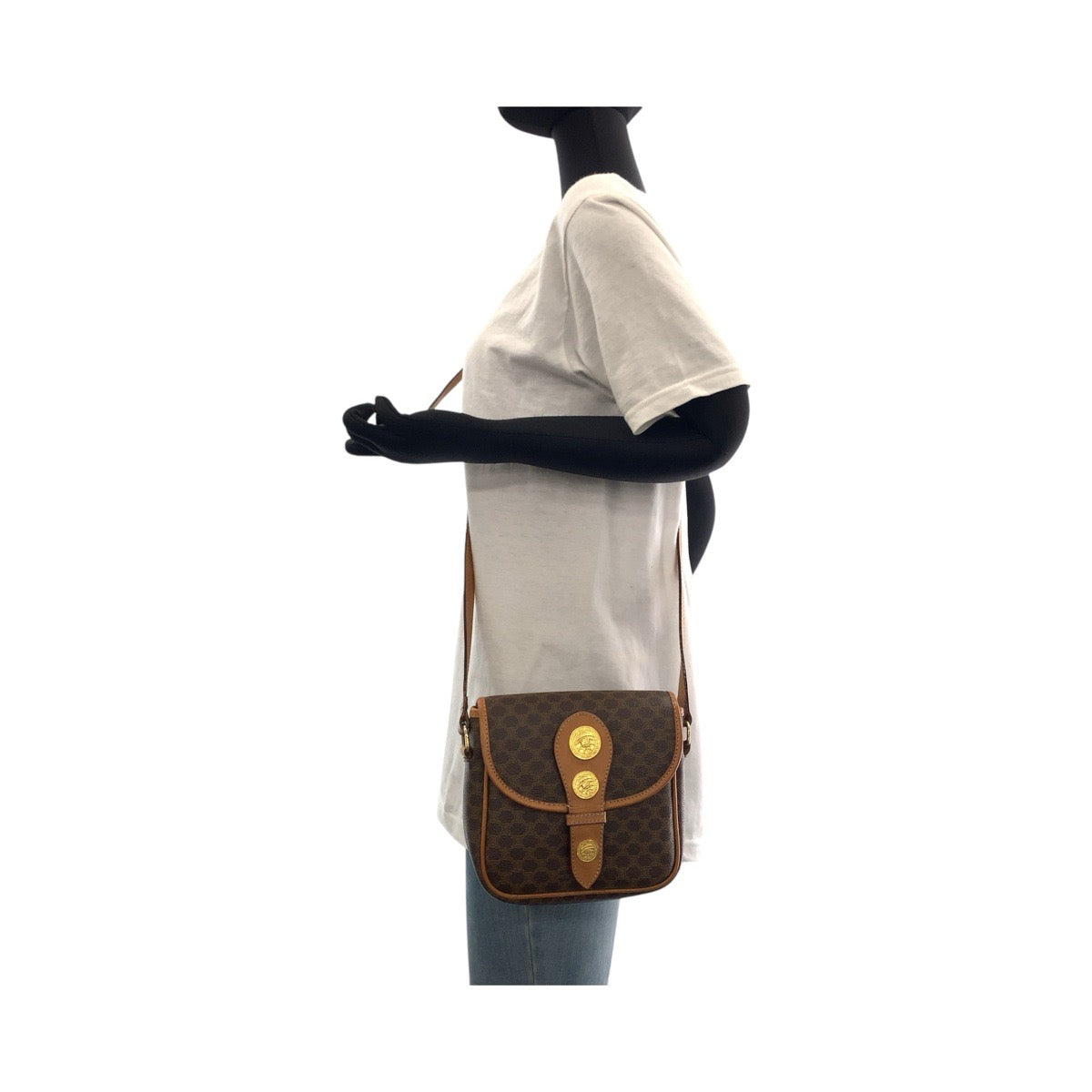 16743
CELINE セリーヌ ヴィンテージ マカダム メダル ブラウン ゴールド金具 PVC / レザー ショルダーバッグ ポシェット  レディース ABP40