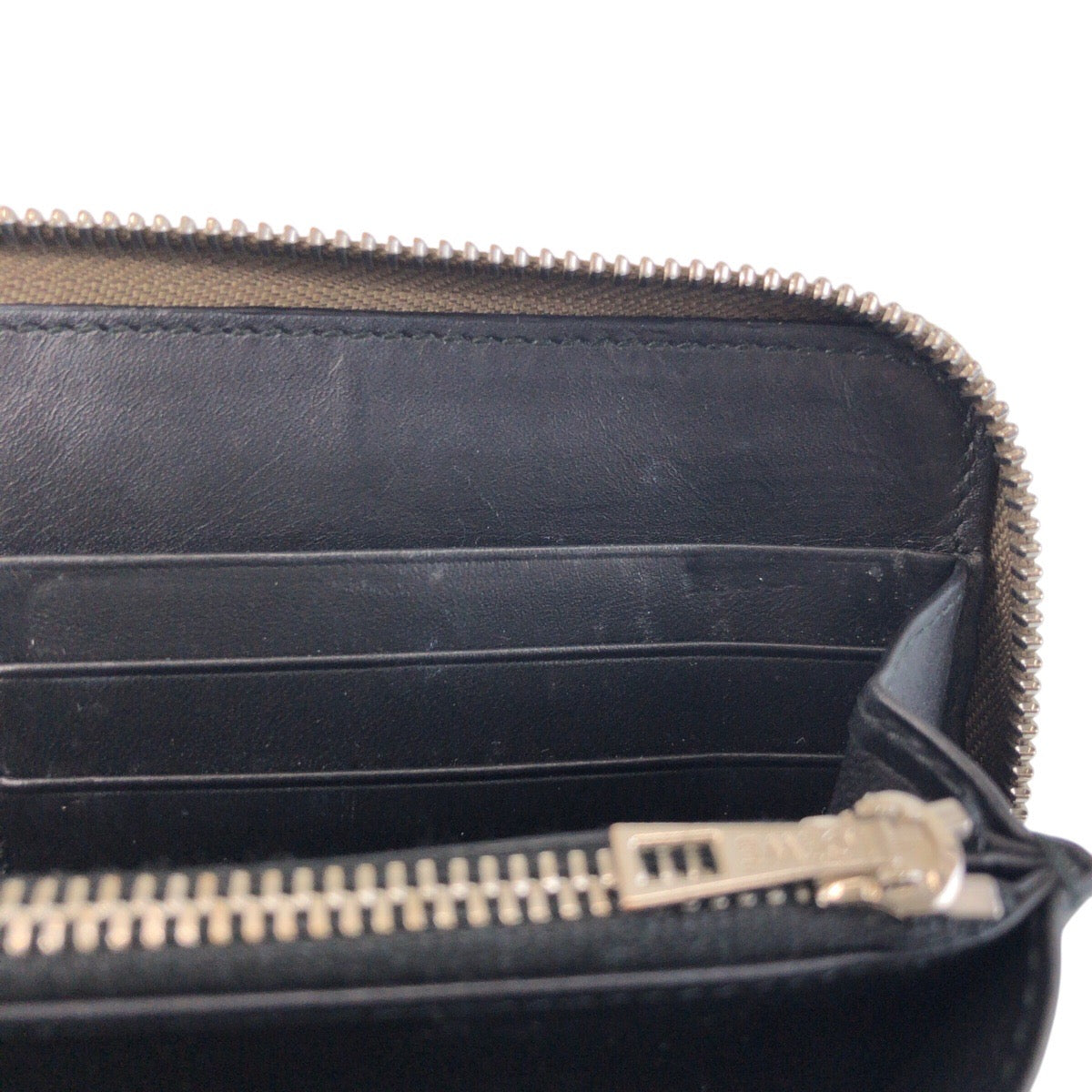 16779
LOEWE ロエベ スカル ブラウン ブラック 黒 シルバー金具 レザー 長財布 ロングウォレット  メンズ