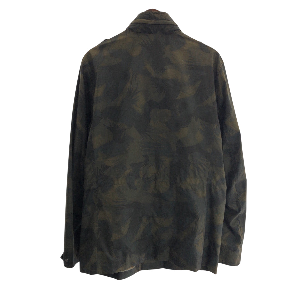 16807
ETRO エトロ ボタニカル柄 サイズL カーキ シルバー金具 ナイロン ジェケット ミリタリージャケット  メンズ A21